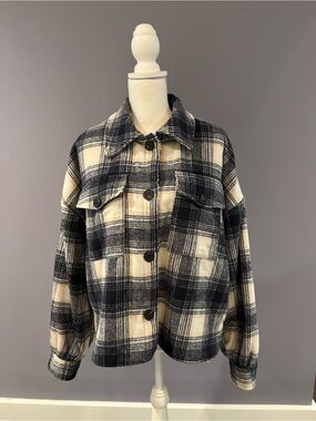 Vintage Havana Plaid Button-Front Shacket Jacket - Black & Cream